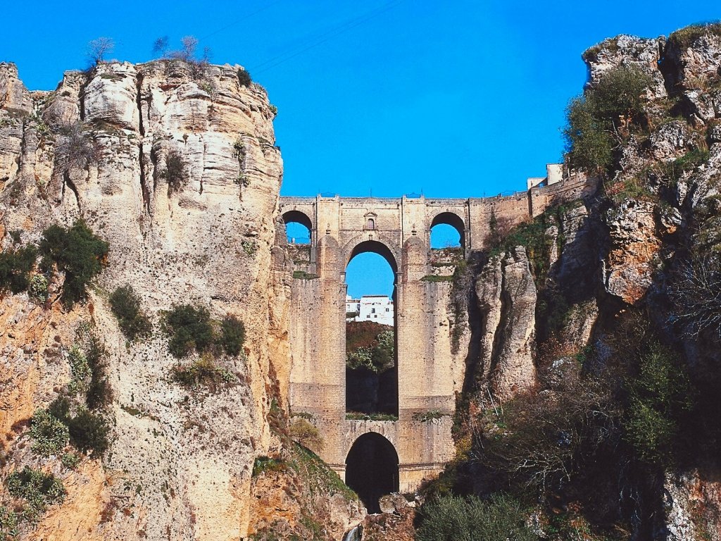 Ronda Architecture in Malaga Province - Puente Nuevo